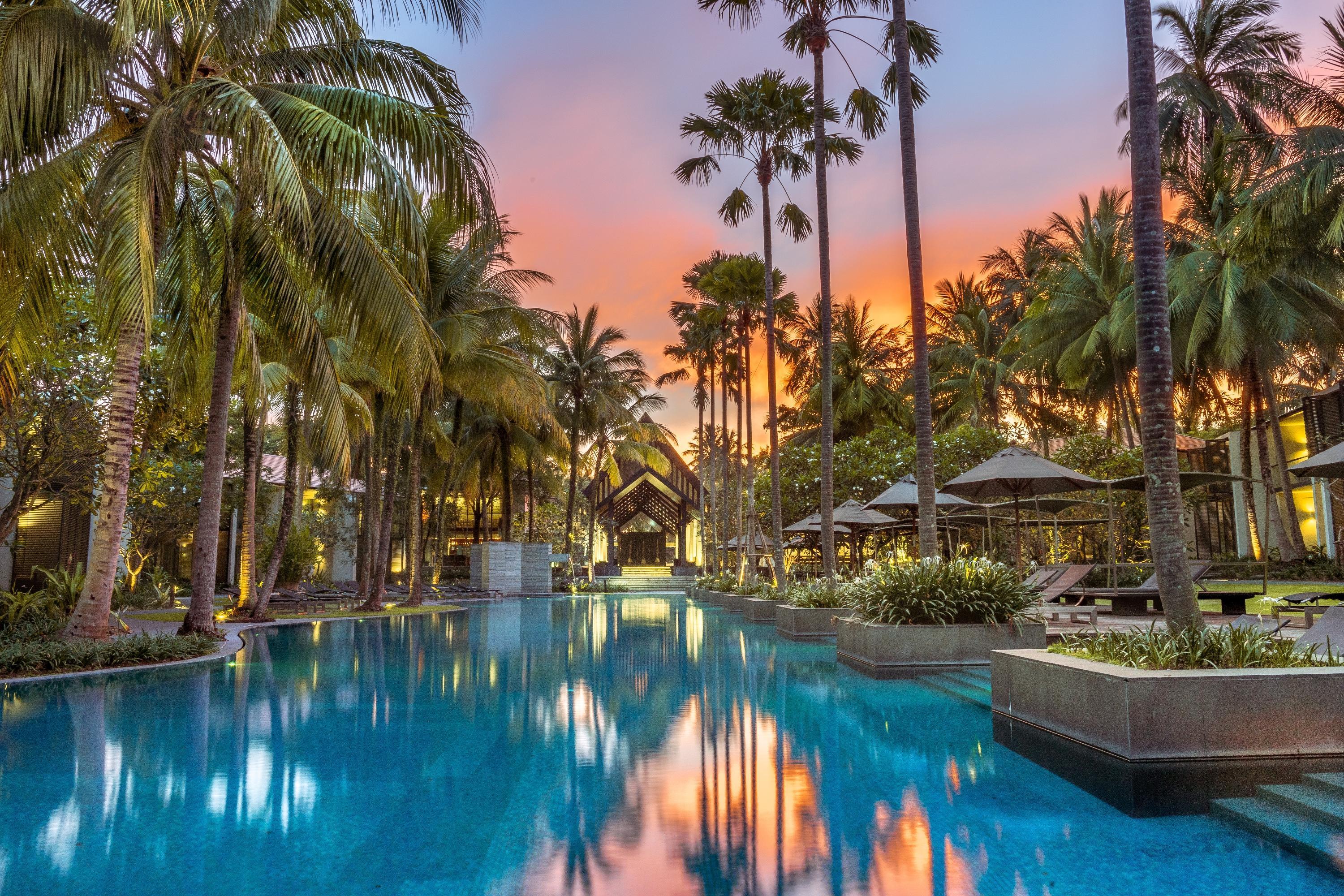 Twinpalms Surin Beach  Exteriör bild