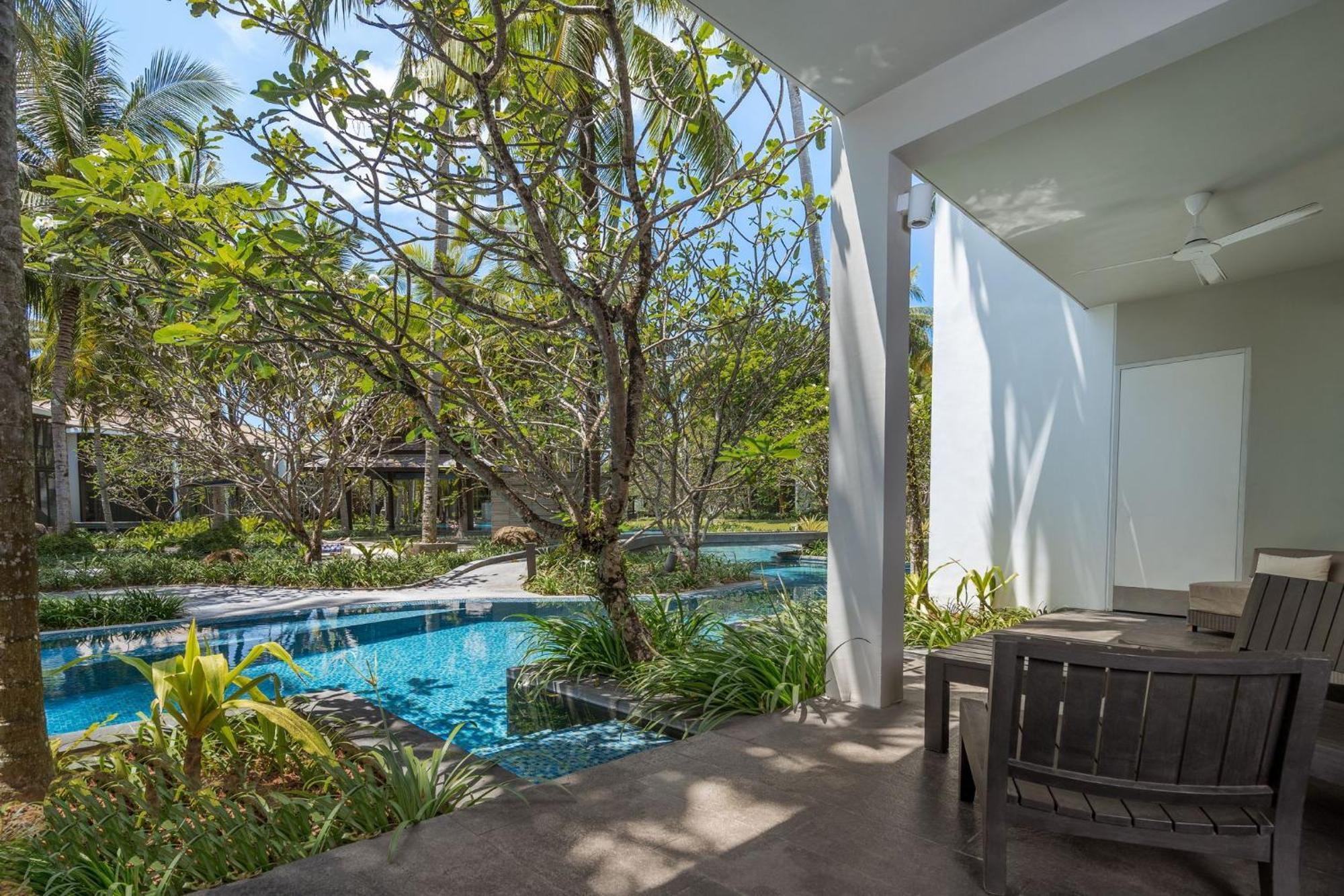 Twinpalms Surin Beach  Exteriör bild